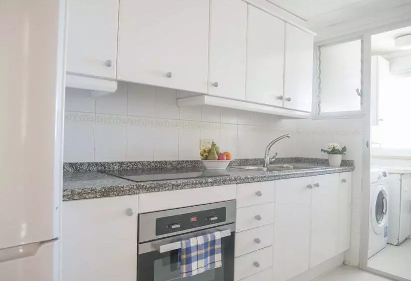 Apartamentos Marineu Irta Playa