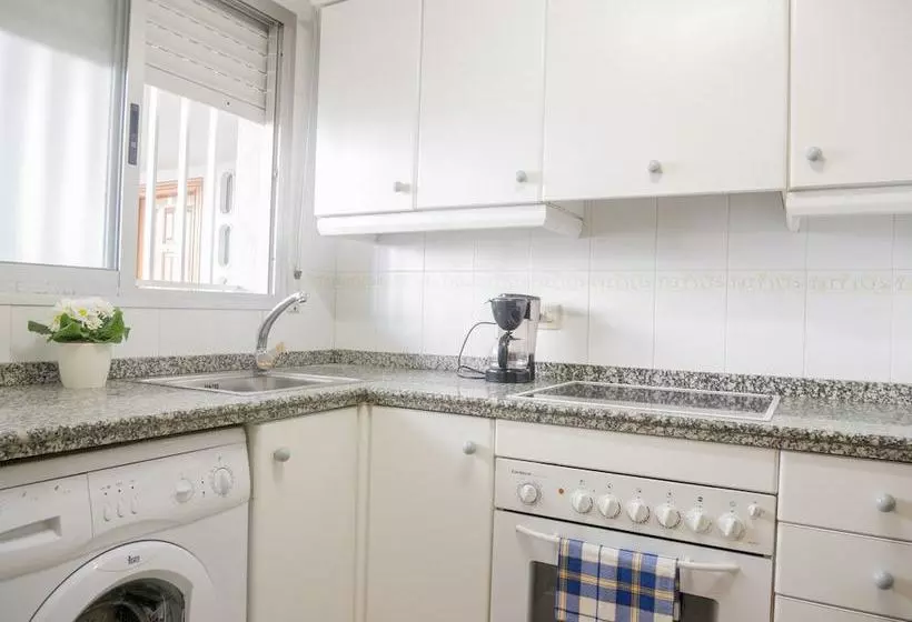 Apartamentos Marineu Irta Playa