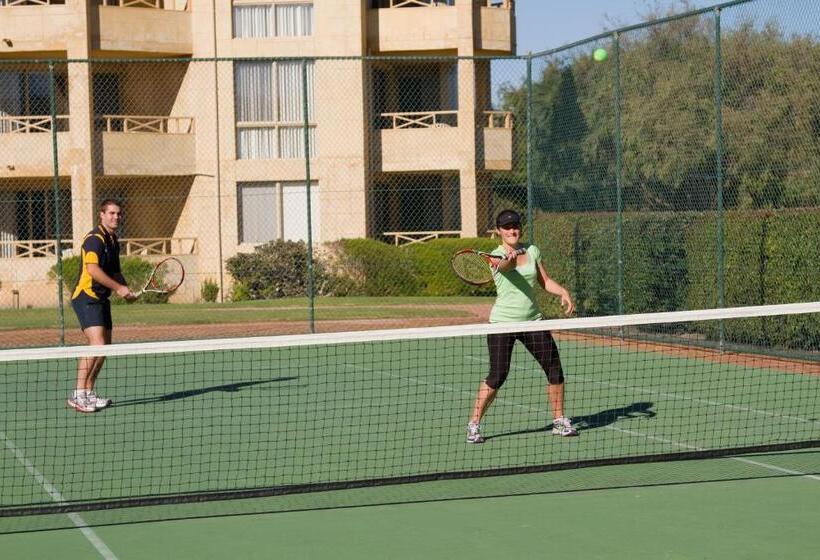 בית מלון כפרי Abbey Beach Resort