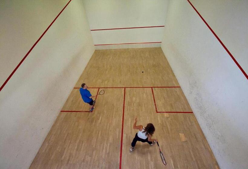 בית מלון כפרי Abbey Beach Resort