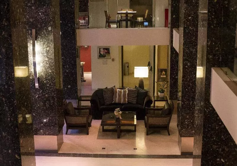 Hotel Davitel Tobacco