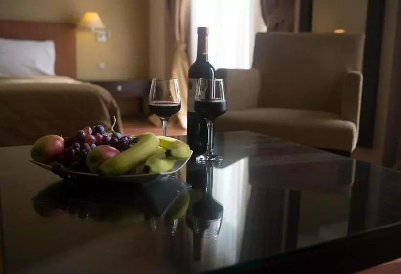 Hotel Davitel Tobacco