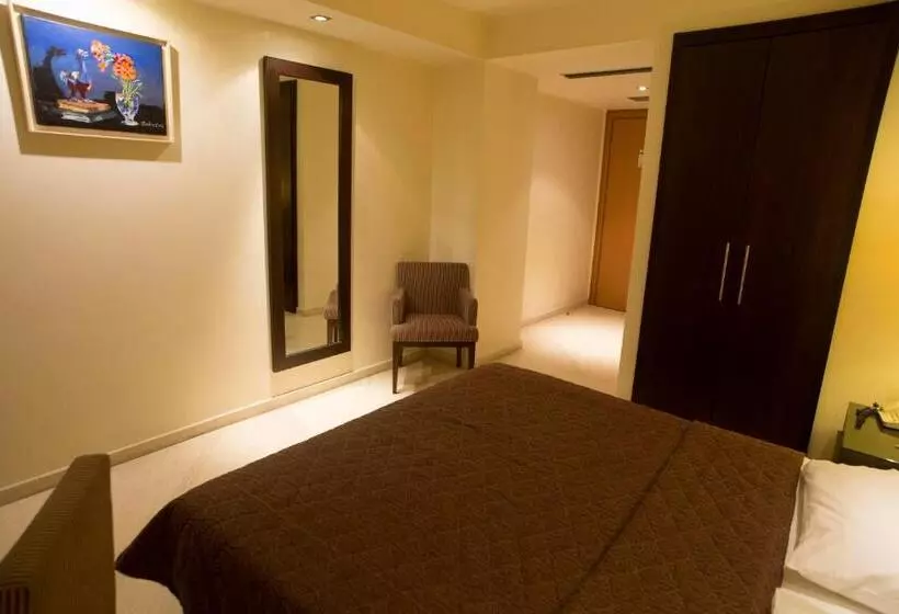 Hotel Davitel Tobacco