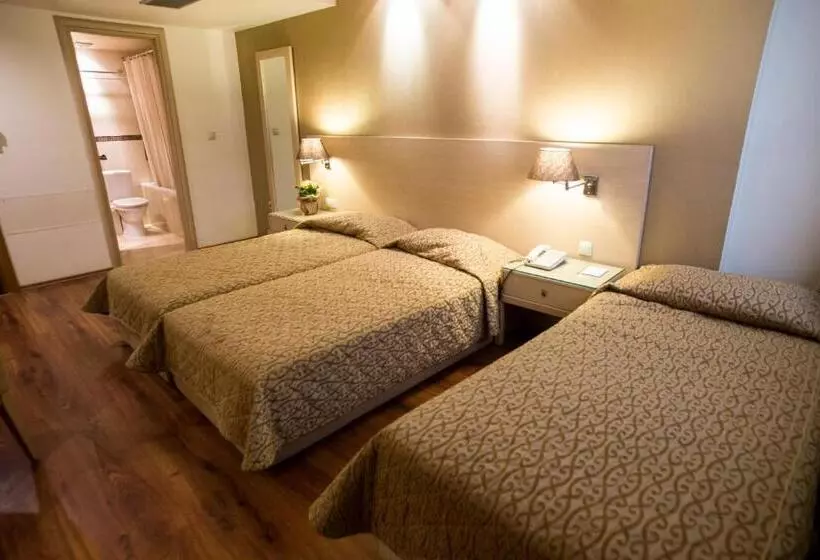 Hotel Davitel Tobacco