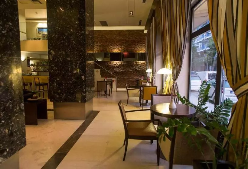 Hotel Davitel Tobacco