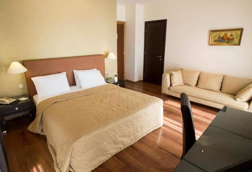 Hotel Davitel Tobacco