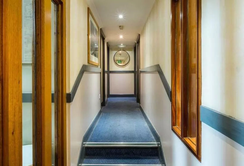 호텔 George Oxford