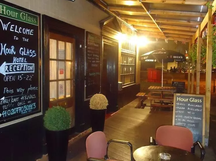 酒店 Hour Glass