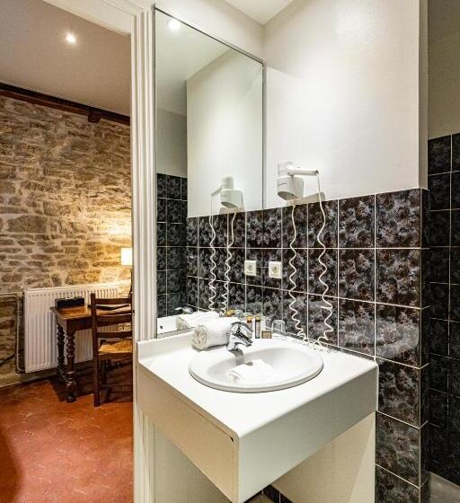 هتل Hôtel Des Tonneliers