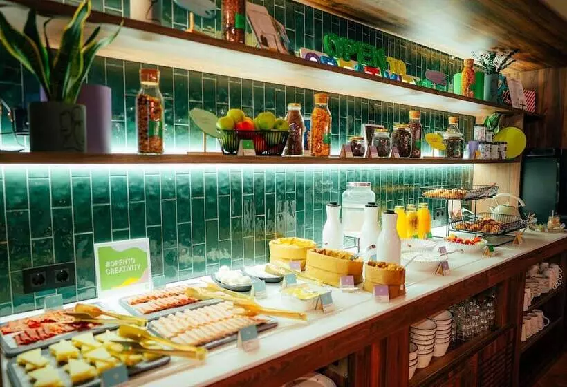 هتل Ibis Styles Madrid Centro Maravillas