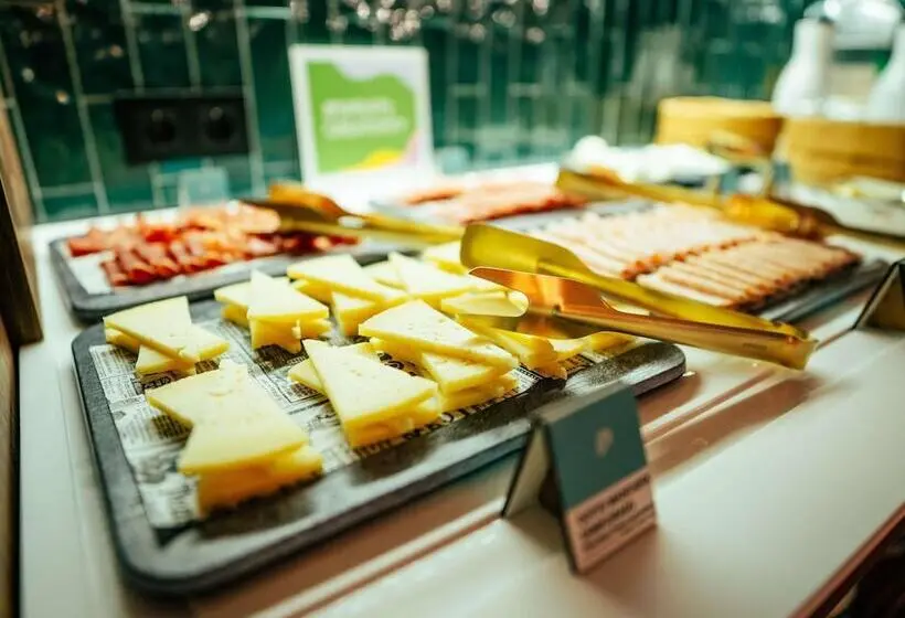 هتل Ibis Styles Madrid Centro Maravillas