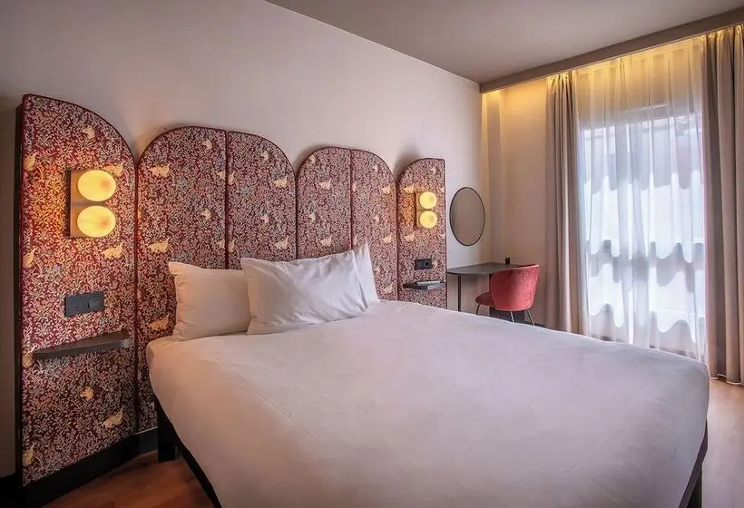 هتل Ibis Styles Madrid Centro Maravillas