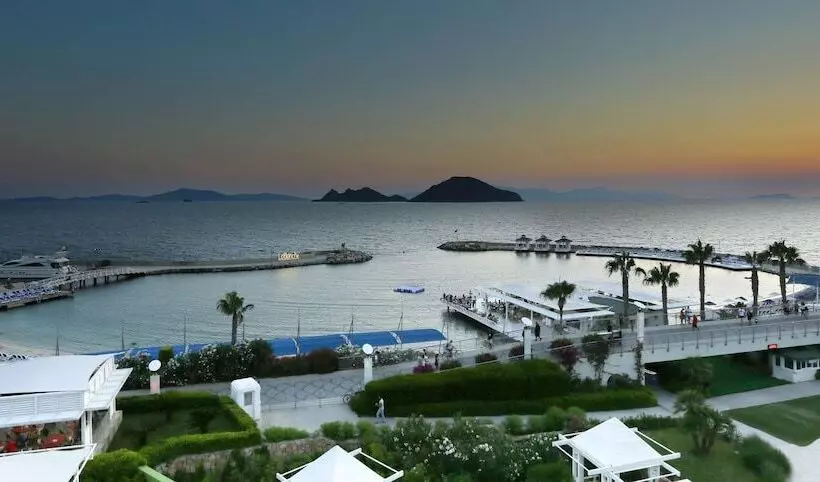 酒店 La Blanche Resort & Spa