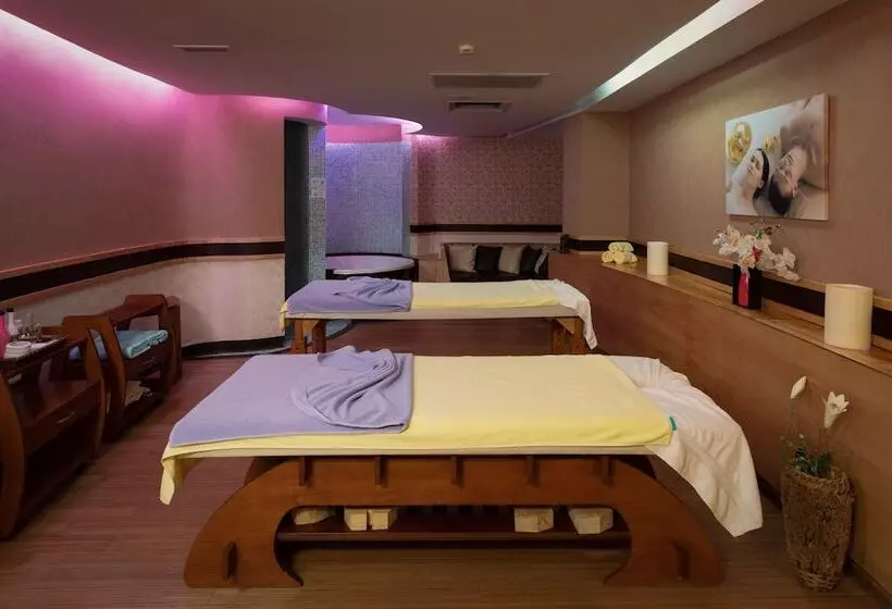 酒店 La Blanche Resort & Spa