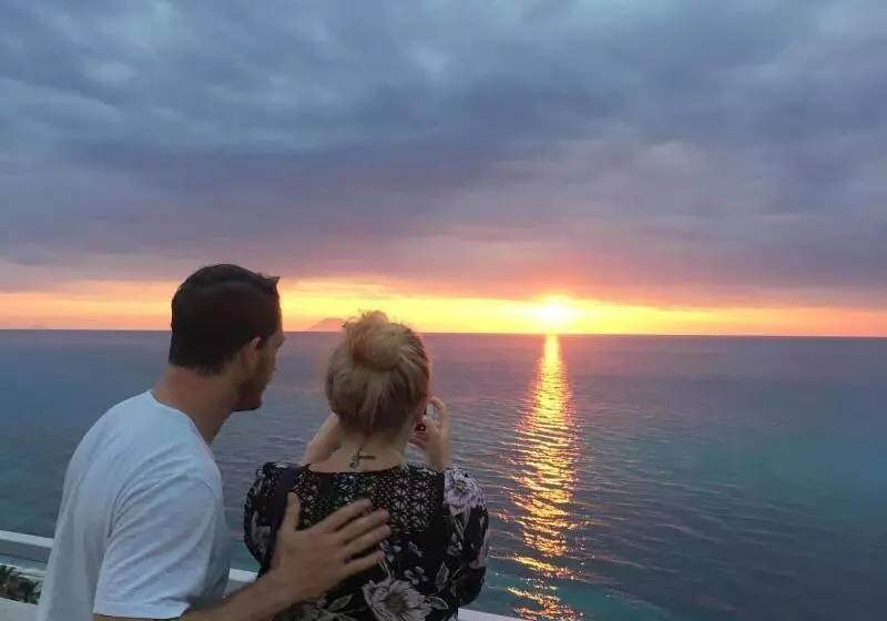 Отель La Porta Del Mare