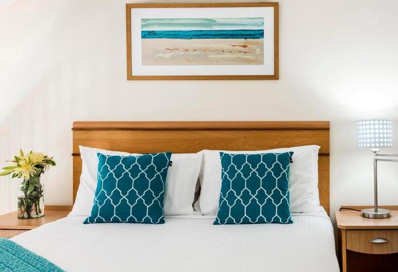 فندق Oaks The Entrance Waterfront Suites