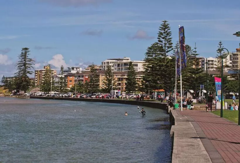 酒店 Oaks The Entrance Waterfront Suites