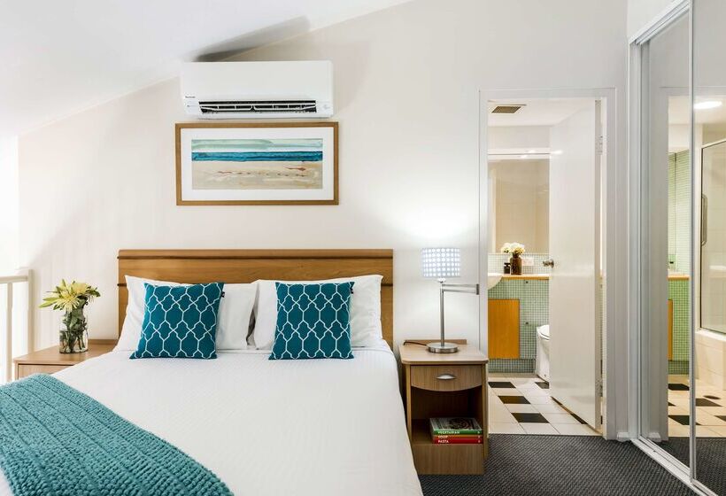 فندق Oaks The Entrance Waterfront Suites