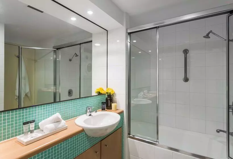 酒店 Oaks The Entrance Waterfront Suites