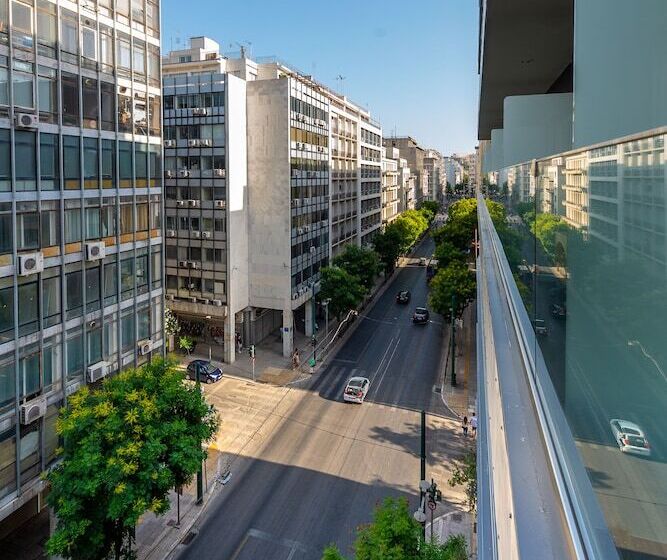 Szálloda Polis Grand