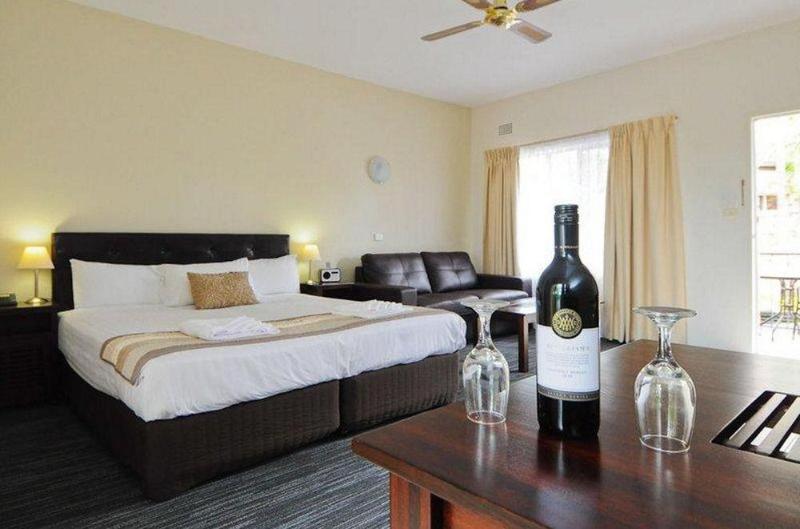 Hotel Sanctuary Resort Motor Inn