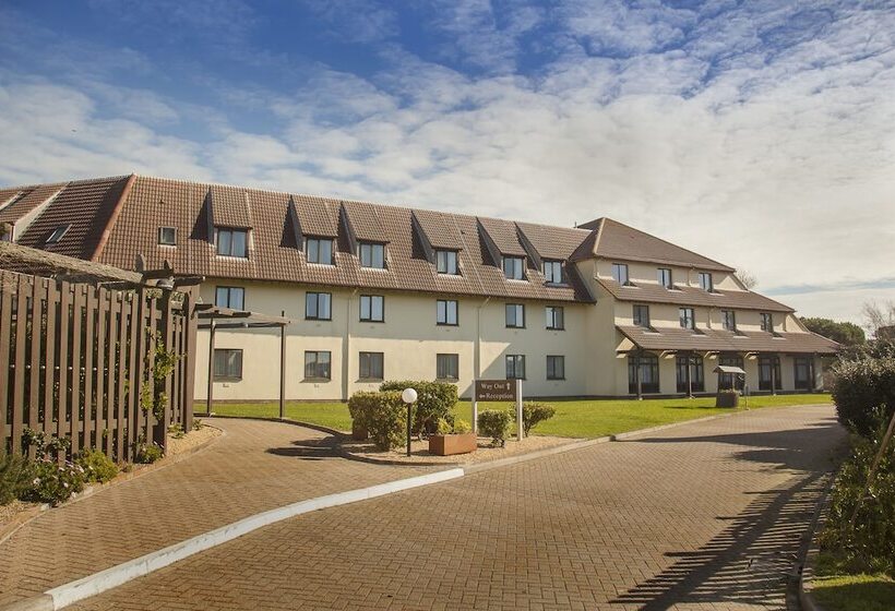 בית מלון כפרי The Peninsula