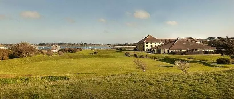 Отель The Peninsula