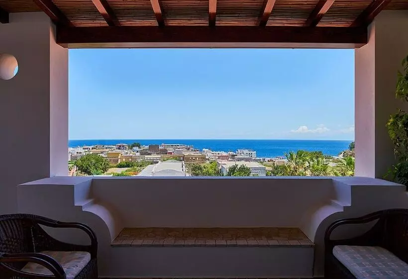 Hotel Tritone Lipari