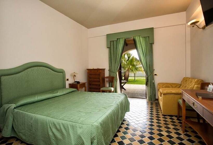 Hotel Tritone Lipari