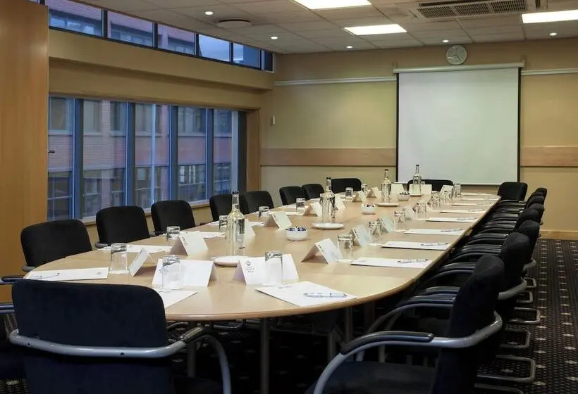 Garner Hotel Nottingham City Centre