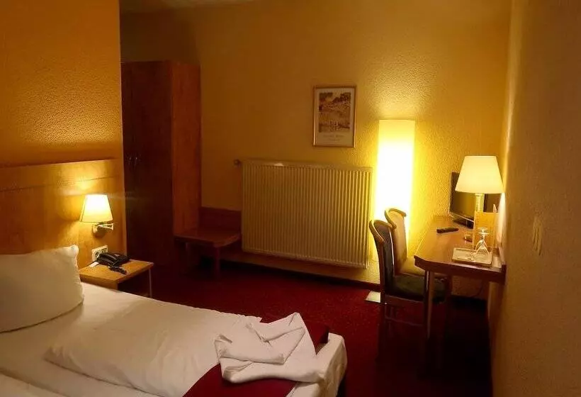 فندق Adler Leipzig