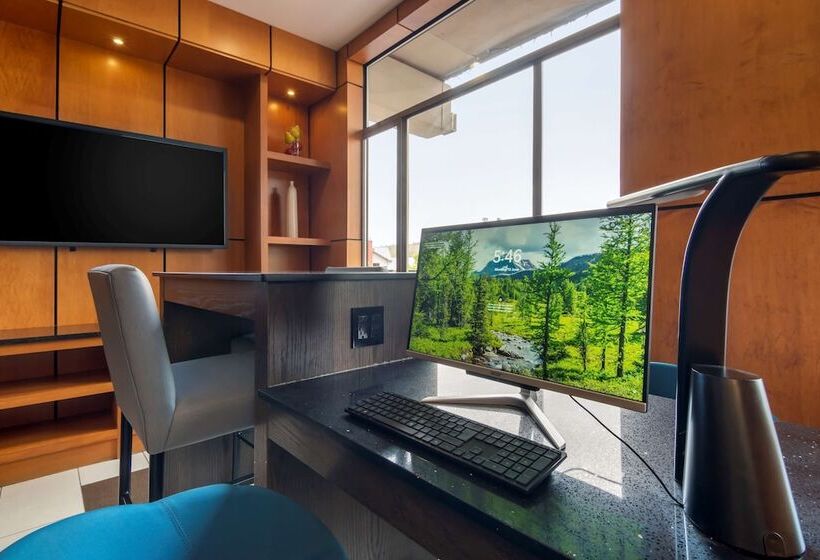 هتل Best Western Premier Aberdeen Kamloops