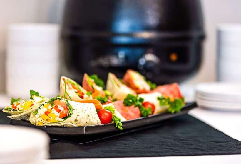 هتل Comfort Airport