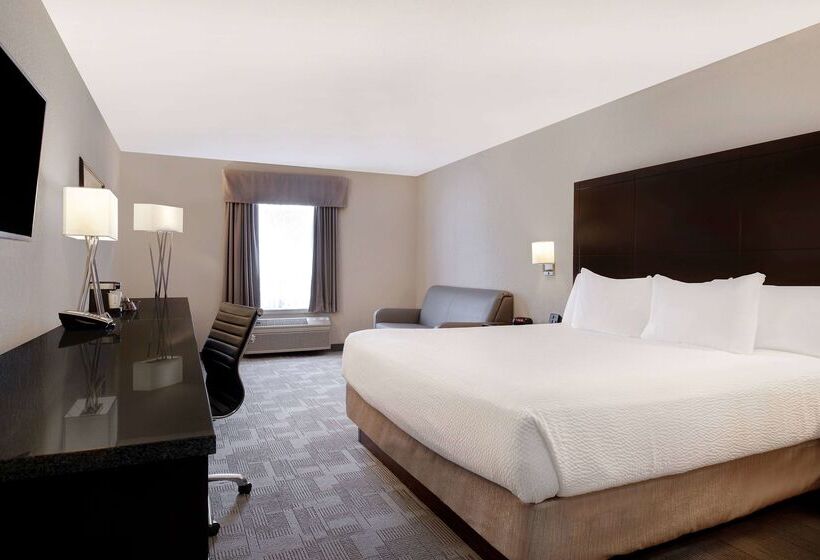 هتل Days Inn By Wyndham Medicine Hat