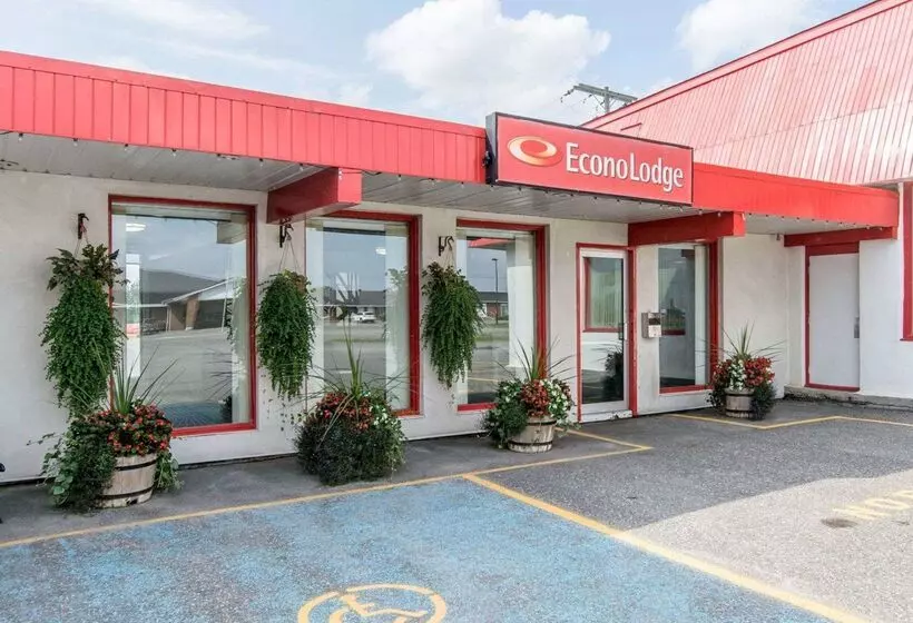 בית מלון כפרי Econo Lodge New Liskeard
