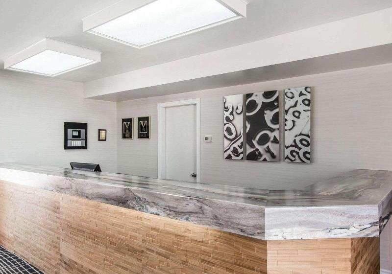 Szálloda Econo Lodge New Liskeard