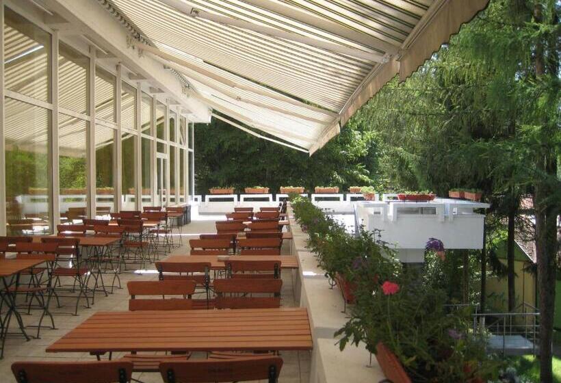 هتل Ensana Sovata