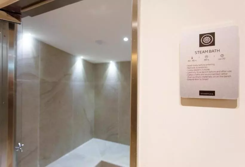 Hôtel Hostellerie Du Cheval Blanc