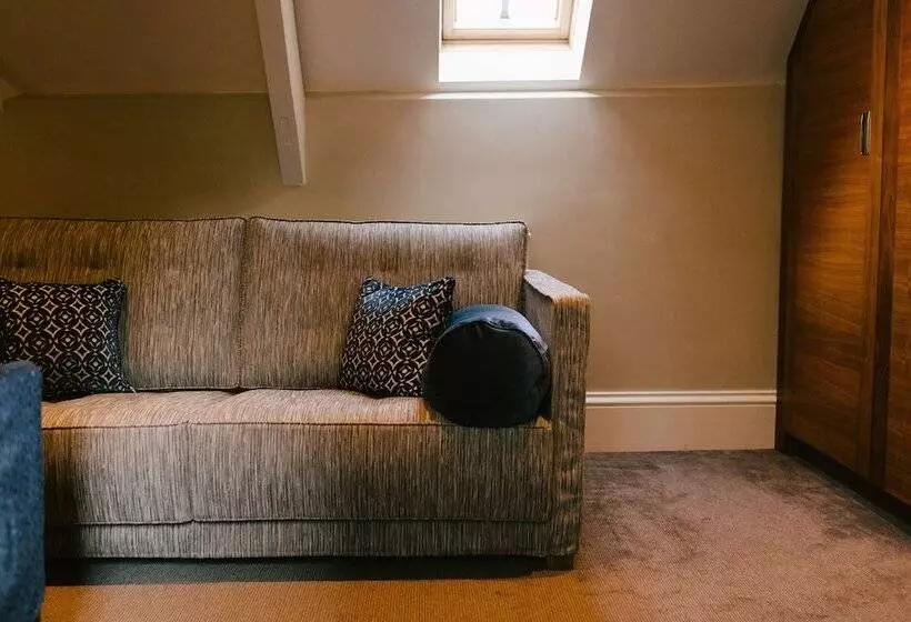 Отель Jesmond Dene House