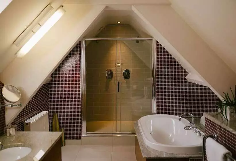 Отель Jesmond Dene House