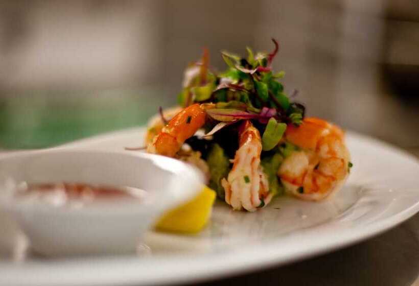 בית מלון כפרי River Rock Casino