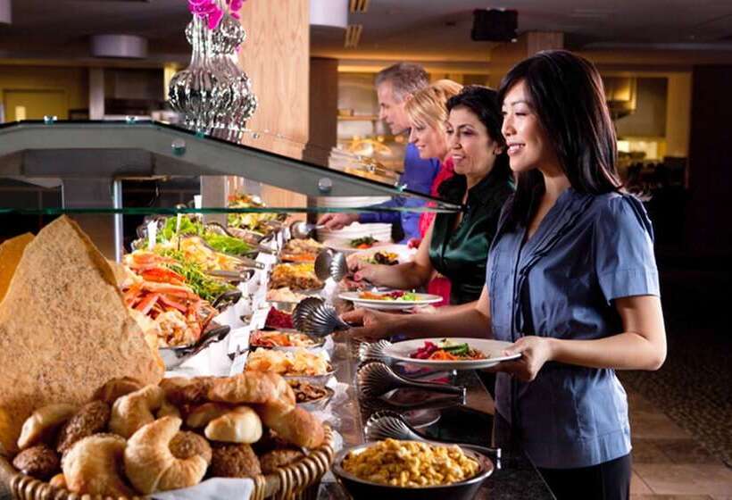 בית מלון כפרי River Rock Casino