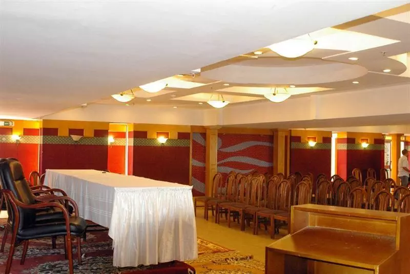 酒店 Safir Mazafran