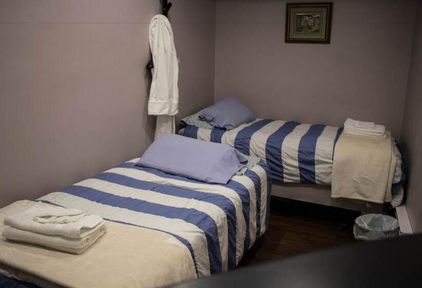 فندق St Lawrence Residences And Suites