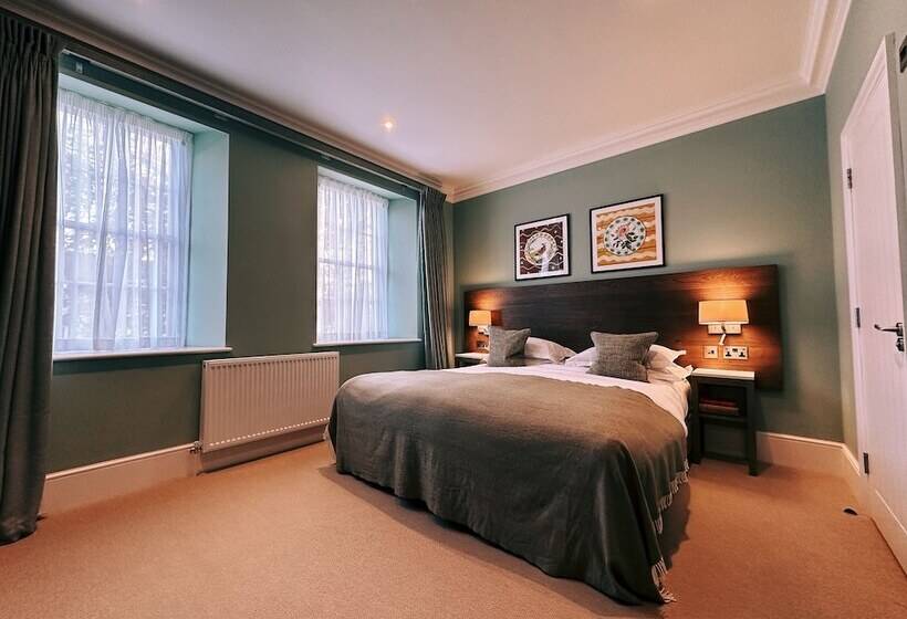 Hotel The Georgian, Haslemere, Surrey