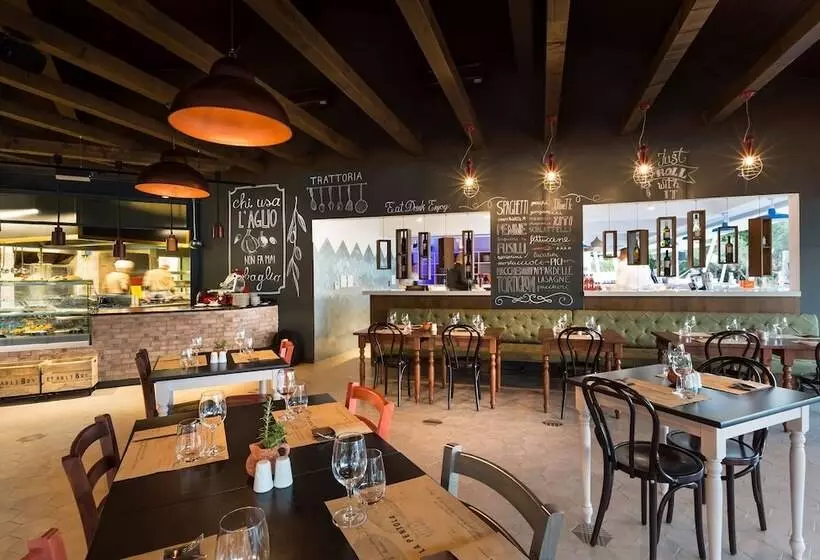 Отель Valamar Bellevue Resort