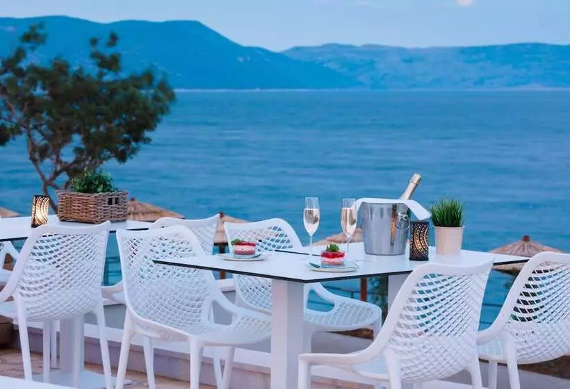 Отель Valamar Bellevue Resort