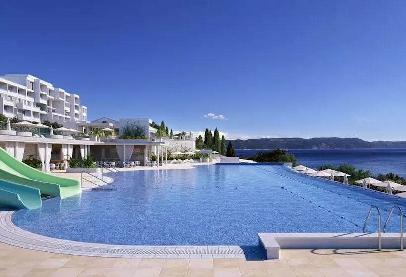 Отель Valamar Bellevue Resort