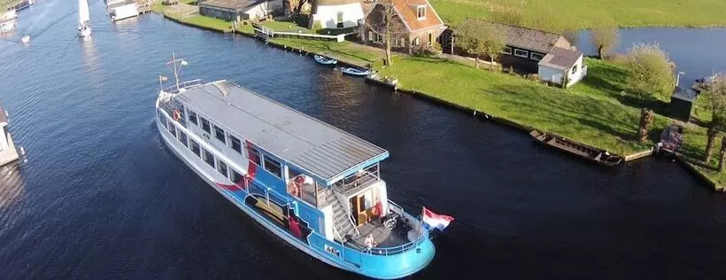 Van Der Valk Hotel Avifauna