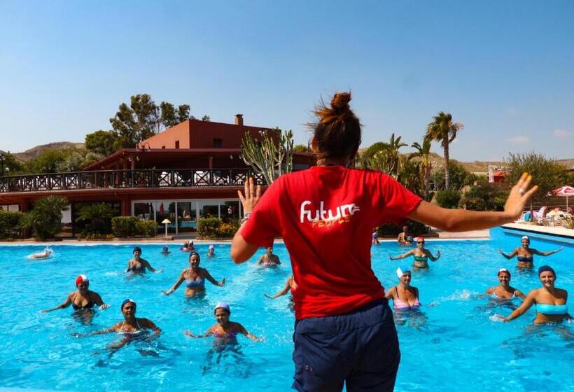 هتل Amareclub Club Casarossa